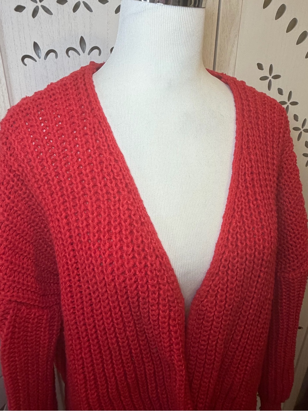 Red Women's Chunky Knit Cardigan Sweater - Picture 3 of 9